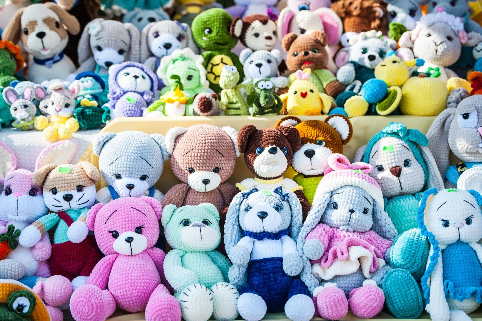 Zdjęcie w galerii na portalu naszraciborz.pl: Ruszył wiosenny jarmark na Zamku Piastowskim w Raciborzu wiadomości z regionu