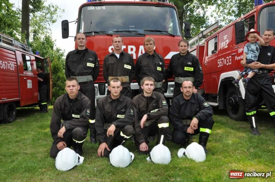 Zdjęcie w galerii na portalu naszraciborz.pl: W Pietrowicach zmagali się strażacy wiadomości z regionu