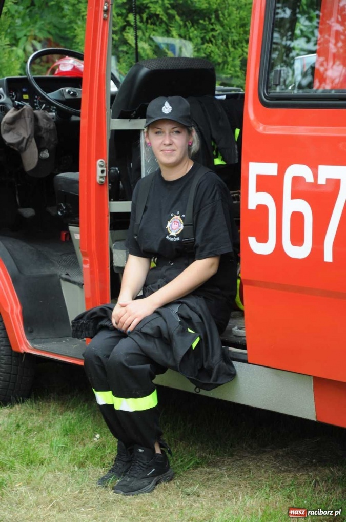 Zdjęcie w galerii na portalu naszraciborz.pl: W Pietrowicach zmagali się strażacy wiadomości z regionu