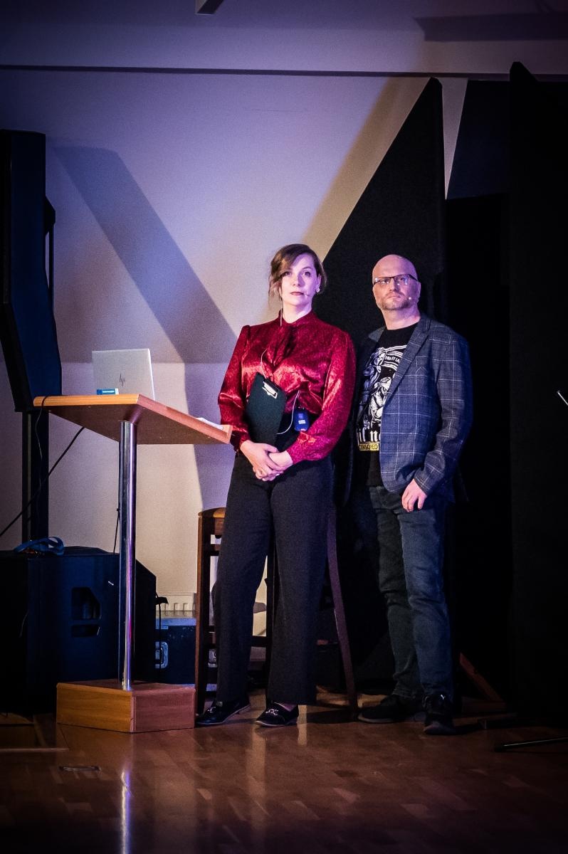 Zdjęcie w galerii na portalu naszraciborz.pl: Piątkowa noc na zamku z mroczną historią i soulem wiadomości z regionu