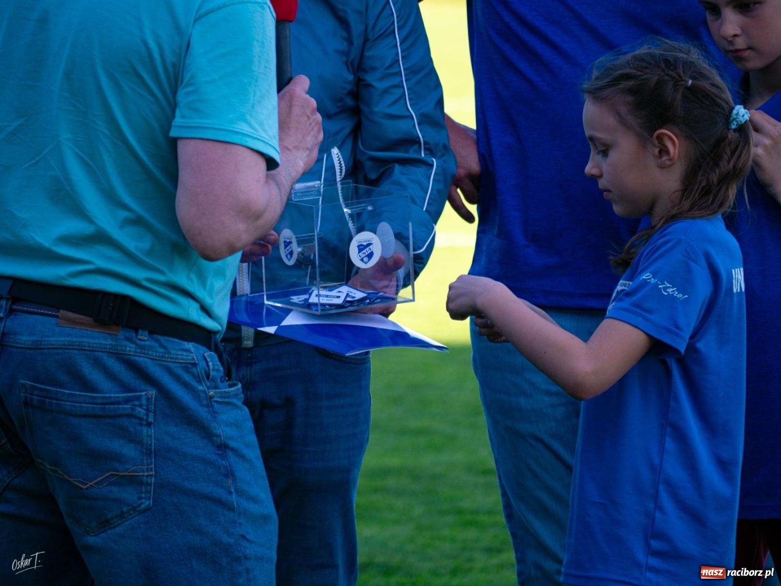 Zdjęcie w galerii na portalu naszraciborz.pl: Wyrównany mecz i walka do końca. Unia Racibórz dzieli punkty z Naprzodem Czyżowice [FOTO] wiadomości z regionu