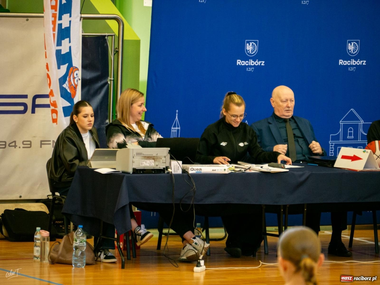 Zdjęcie w galerii na portalu naszraciborz.pl: Walka do końca mimo strat. Koszykarki MiniBasketball Racibórz uległy Warsaw Basketball [FOTO] wiadomości z regionu
