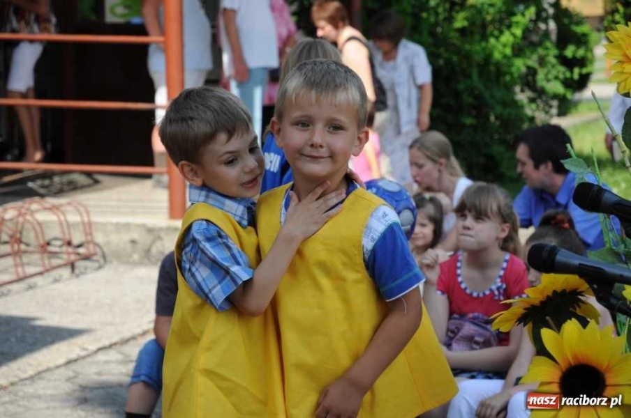 Zdjęcie w galerii na portalu naszraciborz.pl: Festyn z okazji Dnia Dziecka w Borucinie wiadomości z regionu