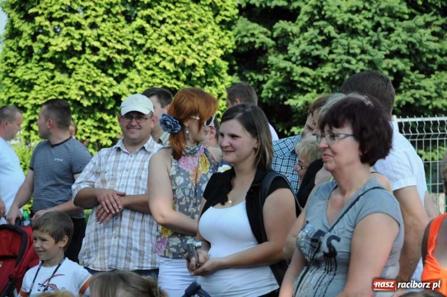 Zdjęcie w galerii na portalu naszraciborz.pl: Festyn z okazji Dnia Dziecka w Borucinie wiadomości z regionu