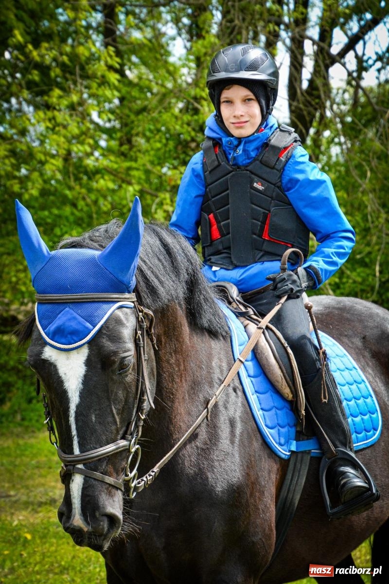 Zdjęcie w galerii na portalu naszraciborz.pl: Łubowice: tradycja i jeździectwo w jednym wydarzeniu [FOTO i WIDEO] wiadomości z regionu