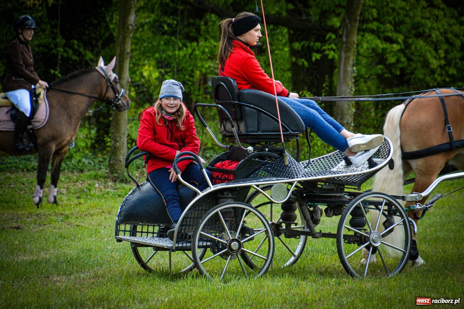 Zdjęcie w galerii na portalu naszraciborz.pl: Łubowice: tradycja i jeździectwo w jednym wydarzeniu [FOTO i WIDEO] wiadomości z regionu