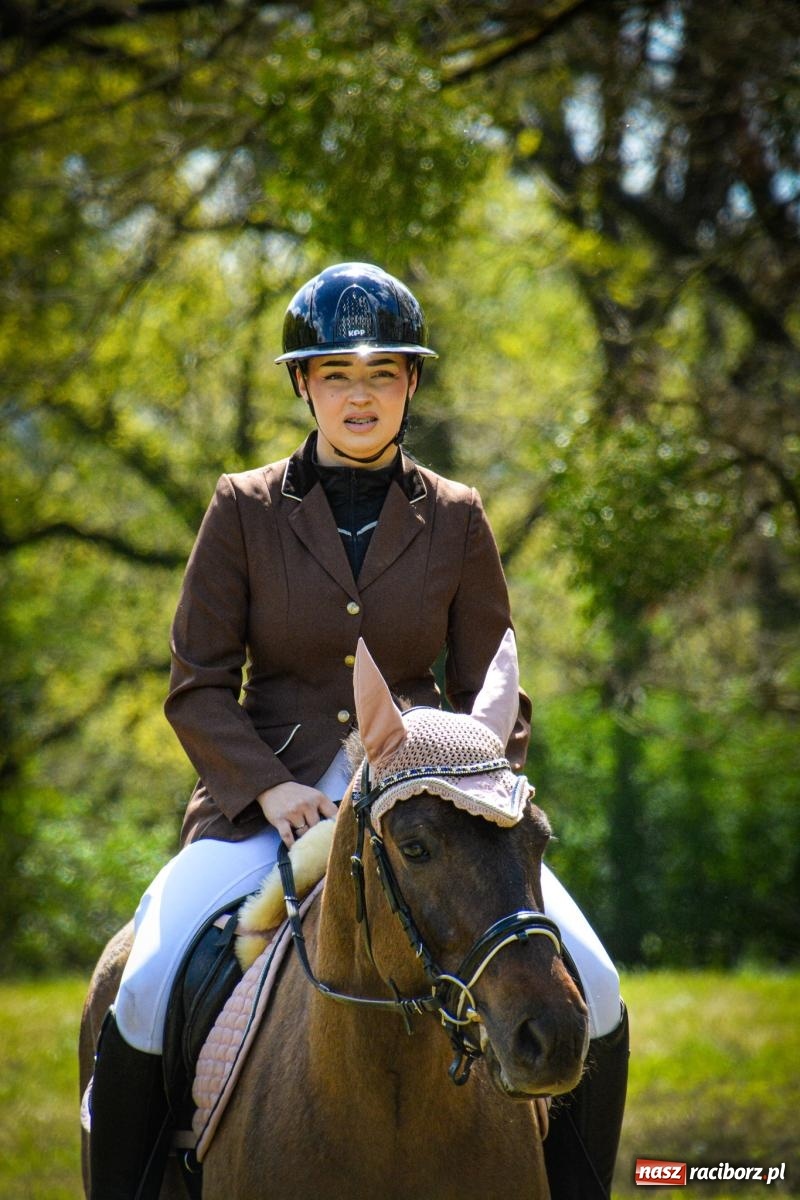 Zdjęcie w galerii na portalu naszraciborz.pl: Łubowice: tradycja i jeździectwo w jednym wydarzeniu [FOTO i WIDEO] wiadomości z regionu