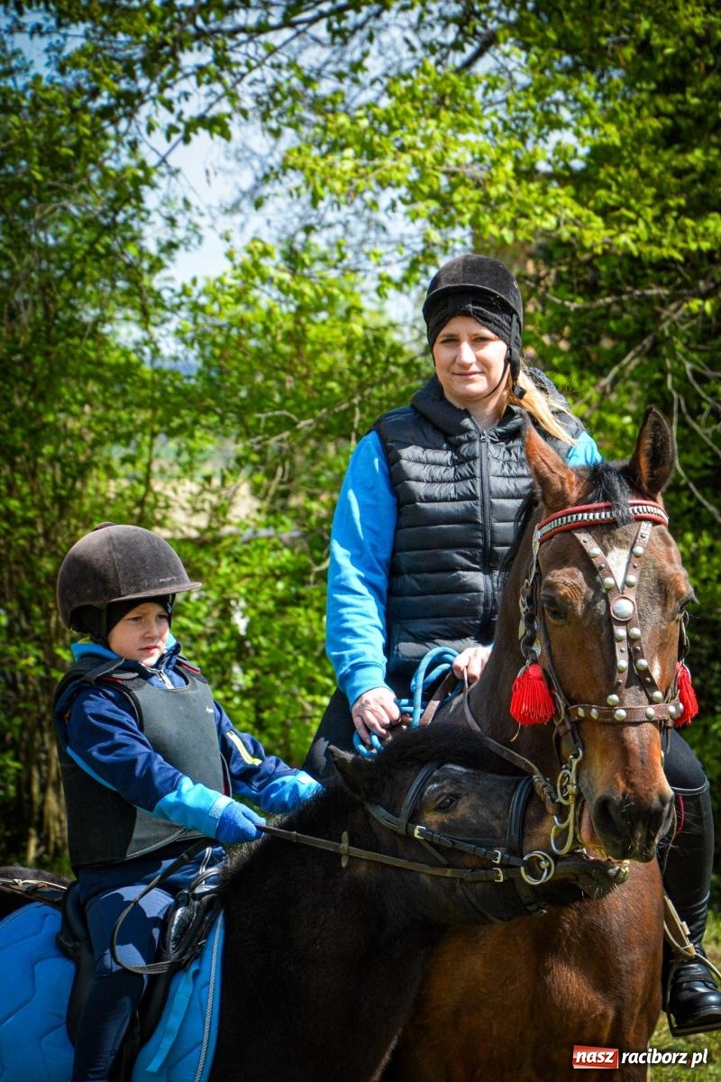 Zdjęcie w galerii na portalu naszraciborz.pl: Łubowice: tradycja i jeździectwo w jednym wydarzeniu [FOTO i WIDEO] wiadomości z regionu