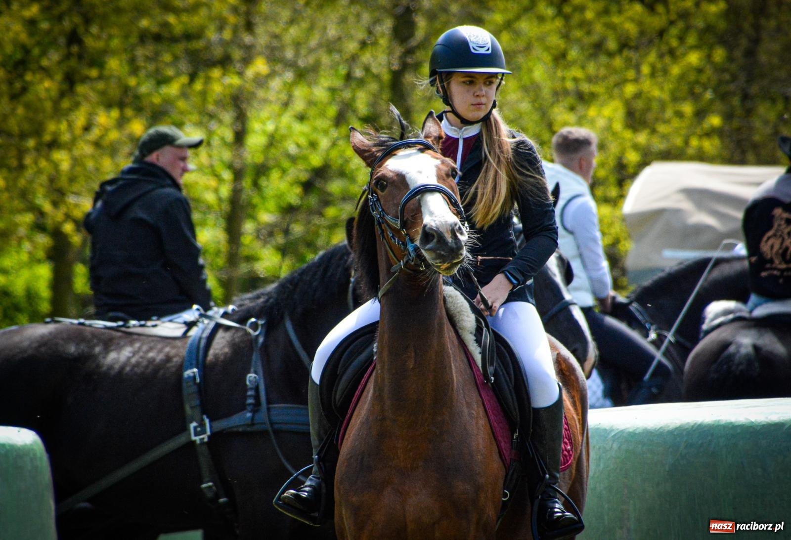 Zdjęcie w galerii na portalu naszraciborz.pl: Łubowice: tradycja i jeździectwo w jednym wydarzeniu [FOTO i WIDEO] wiadomości z regionu