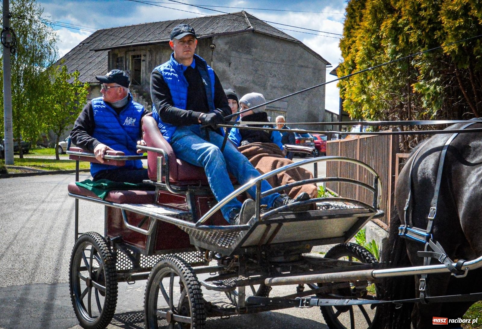 Zdjęcie w galerii na portalu naszraciborz.pl: Łubowice: tradycja i jeździectwo w jednym wydarzeniu [FOTO i WIDEO] wiadomości z regionu