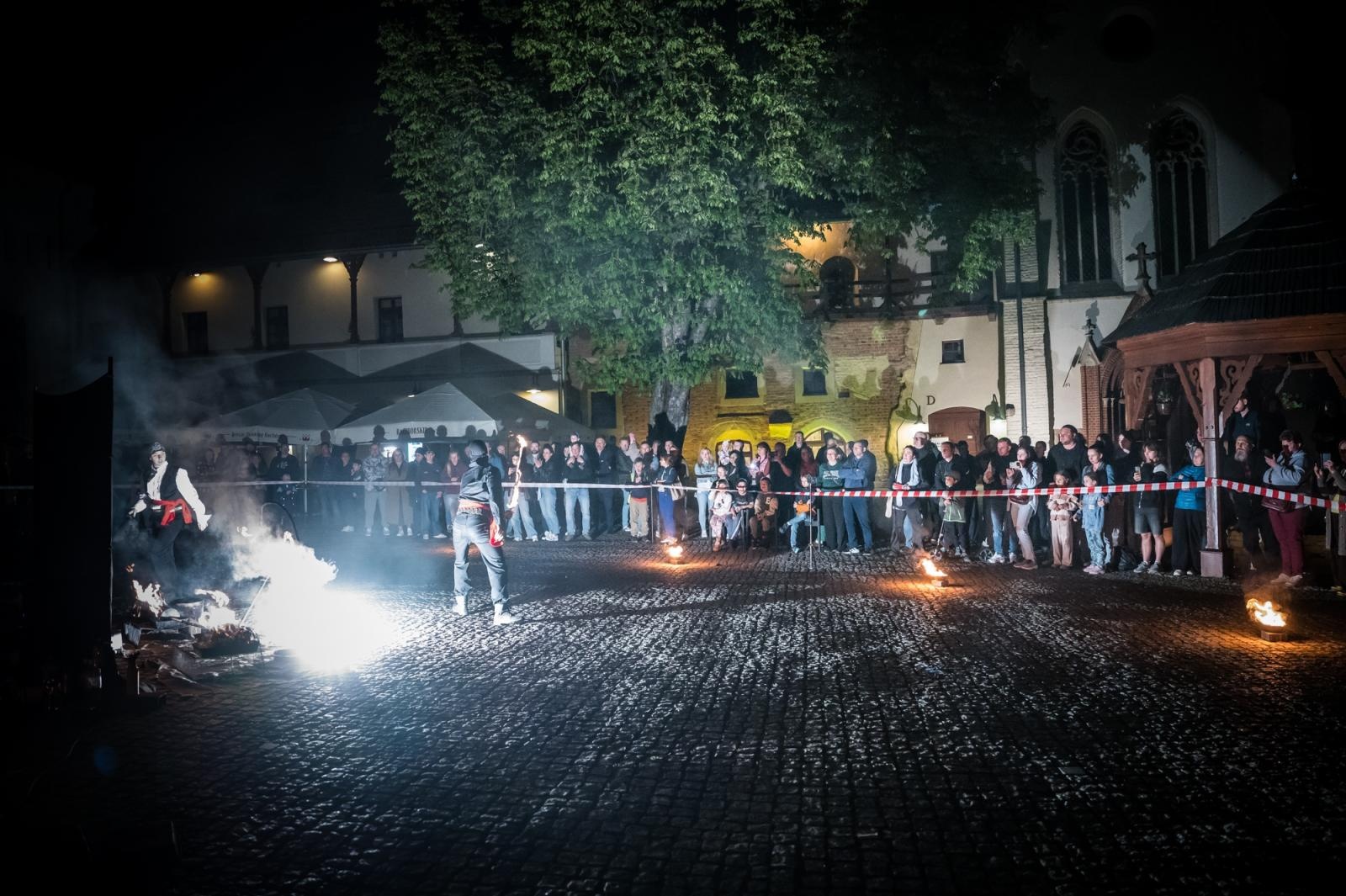 Zdjęcie w galerii na portalu naszraciborz.pl: Zamek Piastowski rozpoczął sezon imprez plenerowych [FOTO i WIDEO] wiadomości z regionu