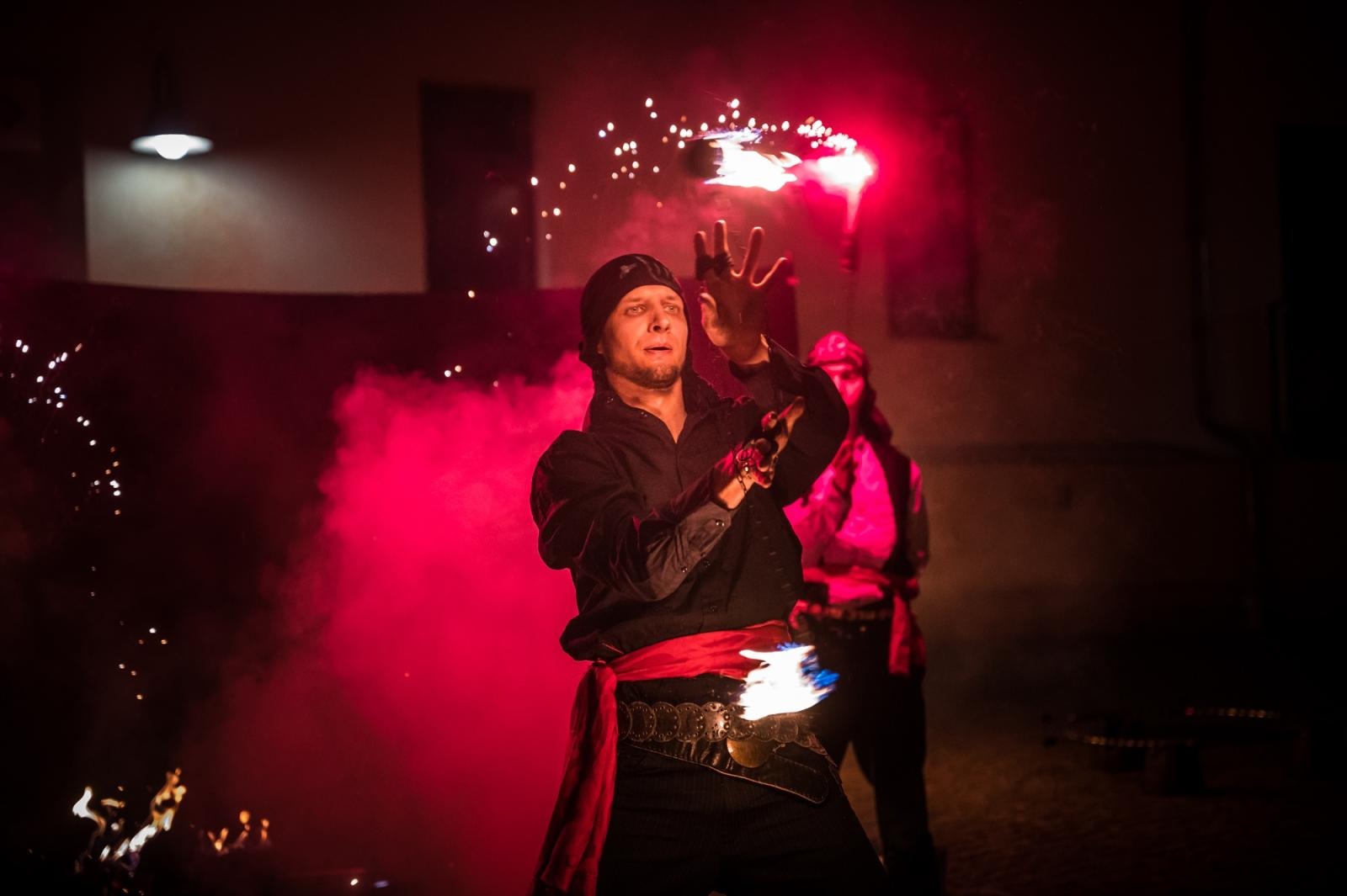 Zdjęcie w galerii na portalu naszraciborz.pl: Zamek Piastowski rozpoczął sezon imprez plenerowych [FOTO i WIDEO] wiadomości z regionu