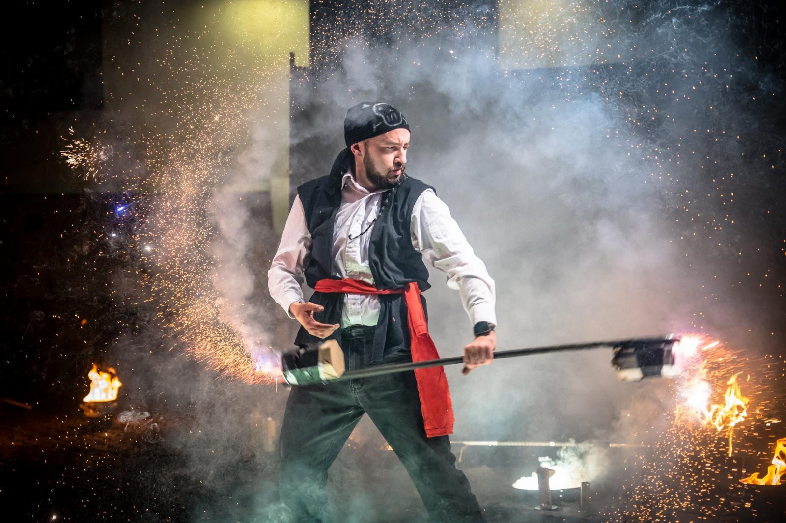 Zdjęcie w galerii na portalu naszraciborz.pl: Zamek Piastowski rozpoczął sezon imprez plenerowych [FOTO i WIDEO] wiadomości z regionu