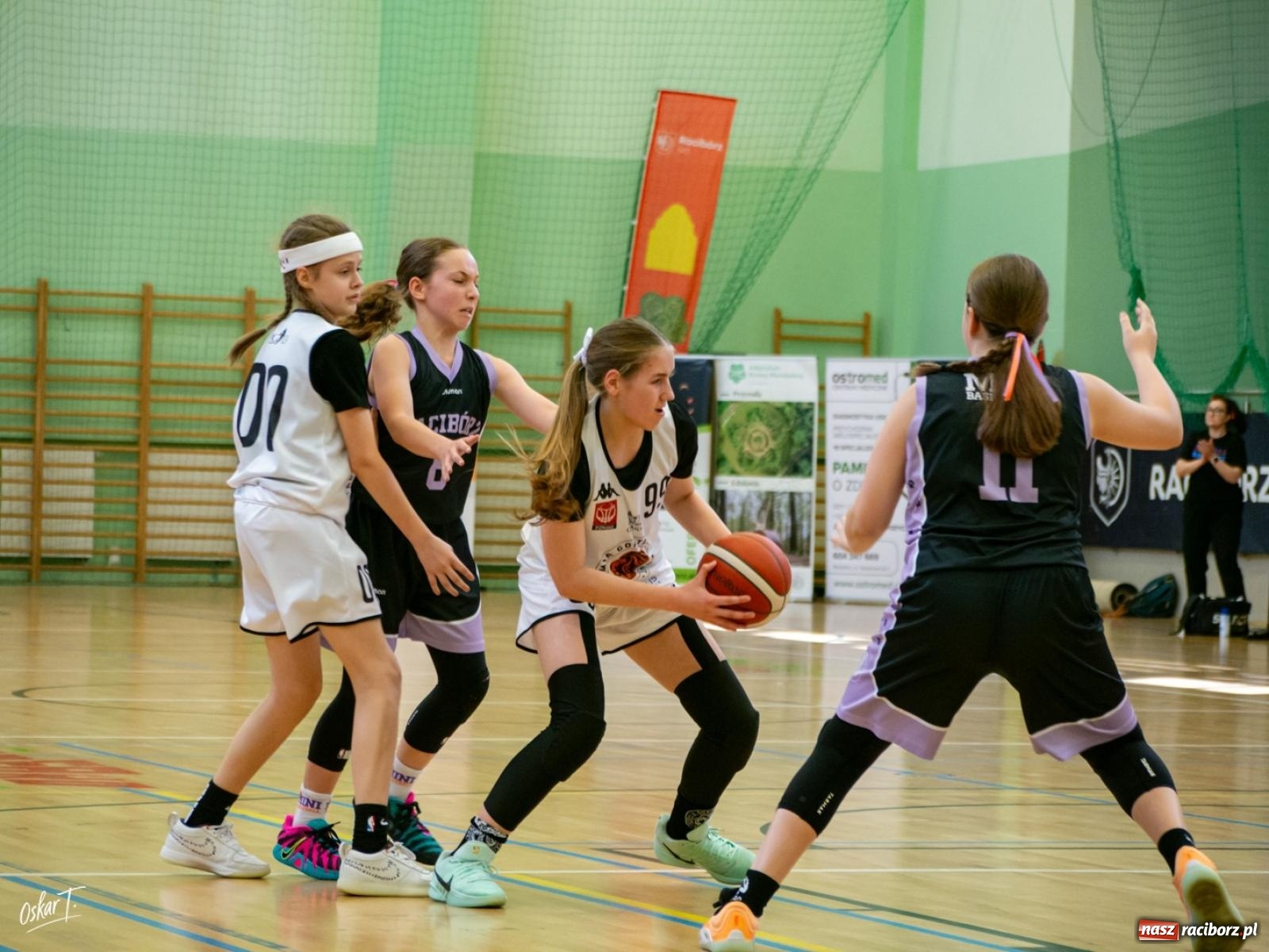 Zdjęcie w galerii na portalu naszraciborz.pl: MiniBasketball Racibórz w finale Mistrzostw Polski [FOTO] wiadomości z regionu
