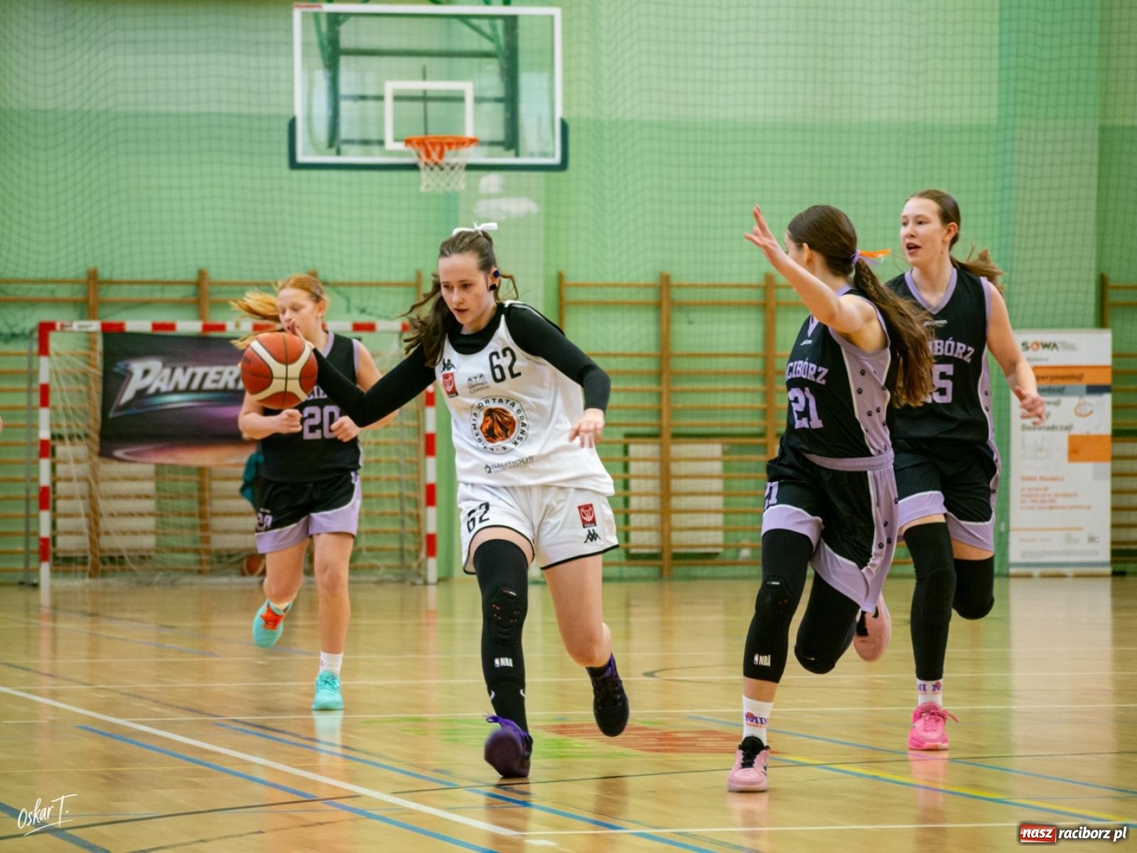 Zdjęcie w galerii na portalu naszraciborz.pl: MiniBasketball Racibórz w finale Mistrzostw Polski [FOTO] wiadomości z regionu