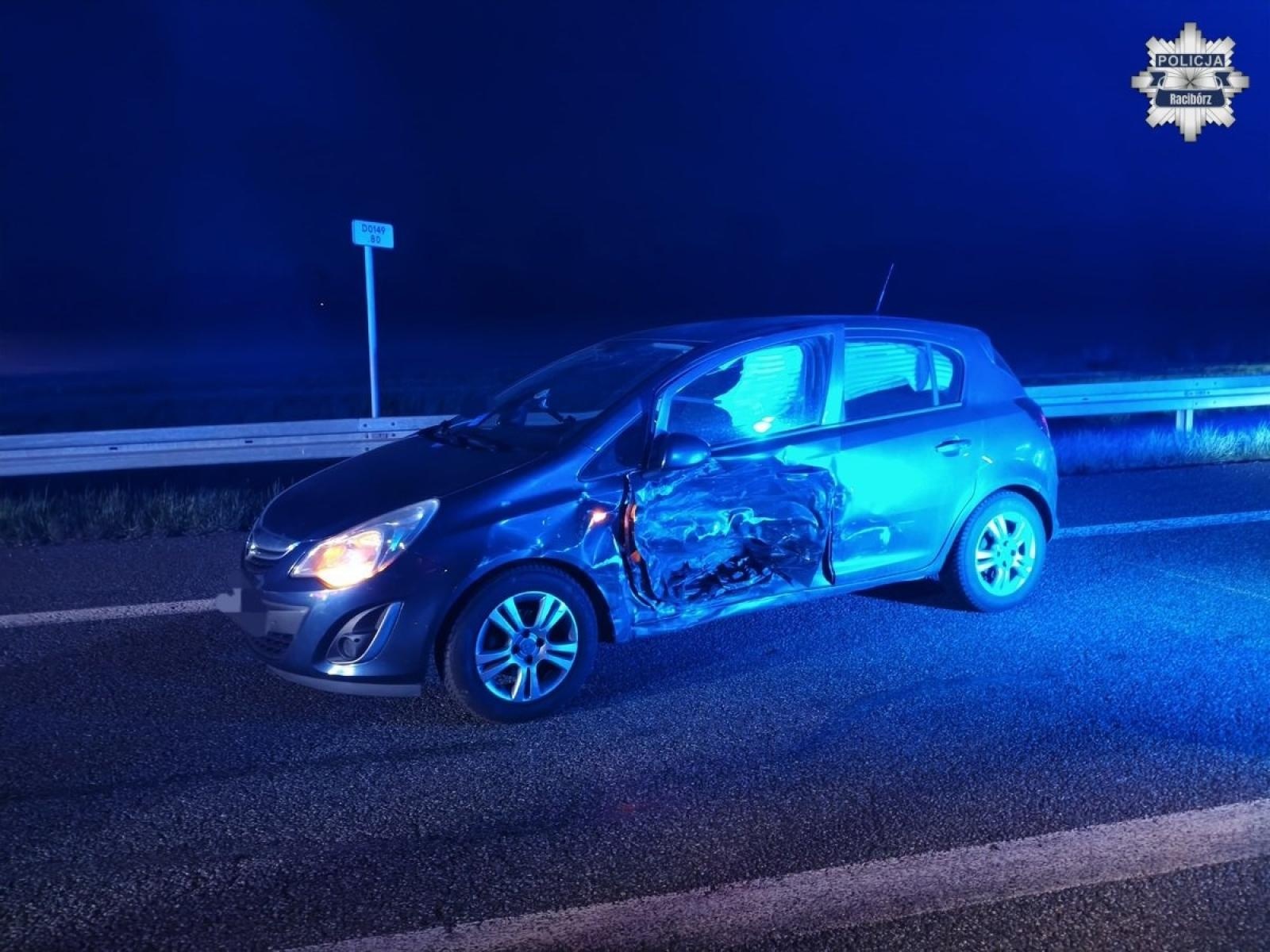 Zdjęcie w galerii na portalu naszraciborz.pl: Groźne zdarzenie drogowe w Zabełkowie [FOTO] wiadomości z regionu