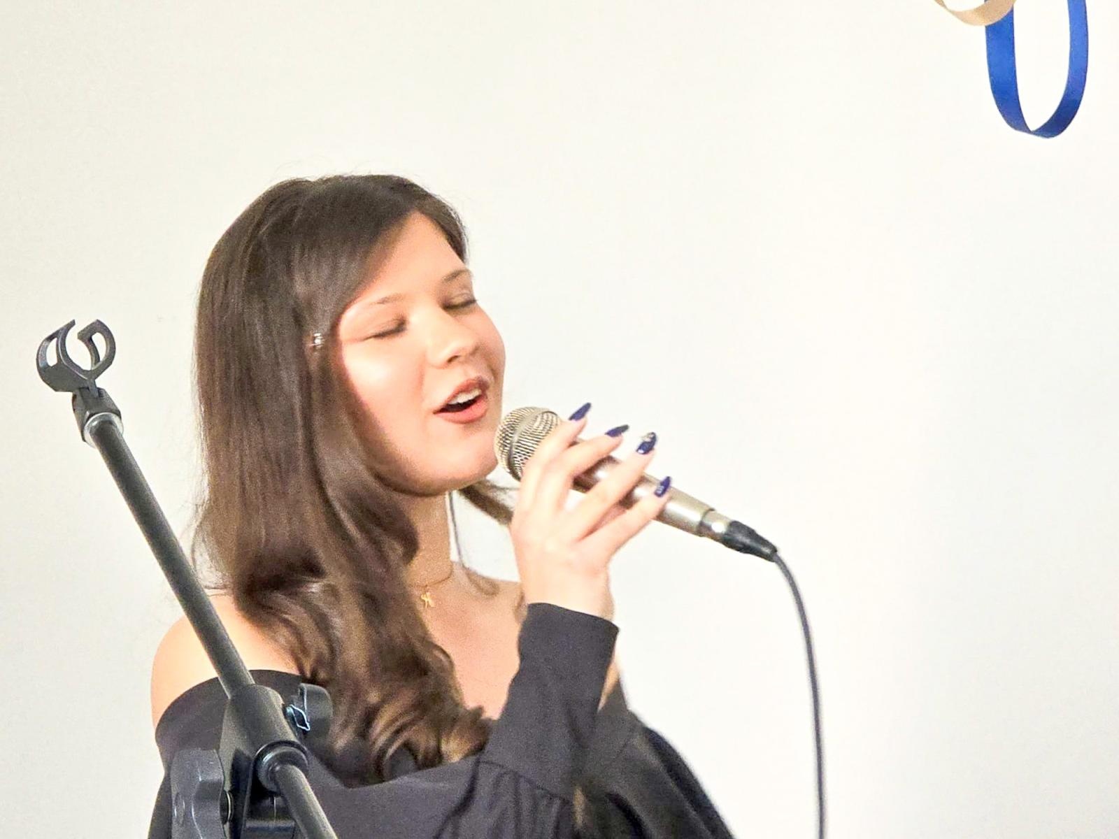 Zdjęcie w galerii na portalu naszraciborz.pl: Z przystani CKZiU nr 1 na ocean życia. Budowlanka i Gastronomik żegnają absolwentów wiadomości z regionu