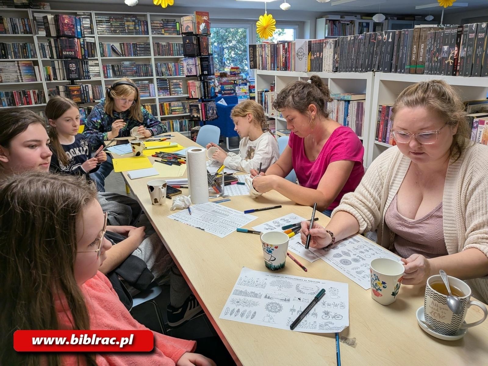 Zdjęcie w galerii na portalu naszraciborz.pl: Kreatywne warsztaty w raciborskich filiach bibliotecznych wiadomości z regionu