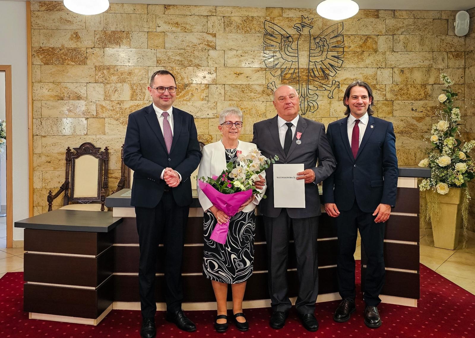 Zdjęcie w galerii na portalu naszraciborz.pl: Medale za długoletnie pożycie małżeńskie wręczone w Raciborzu wiadomości z regionu