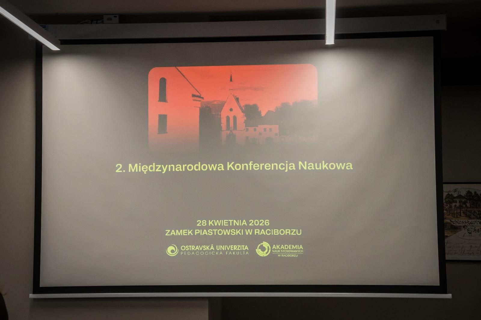 Zdjęcie w galerii na portalu naszraciborz.pl: Edukacja ma znaczenie – międzynarodowa konferencja studentów pedagogiki w Raciborzu wiadomości z regionu