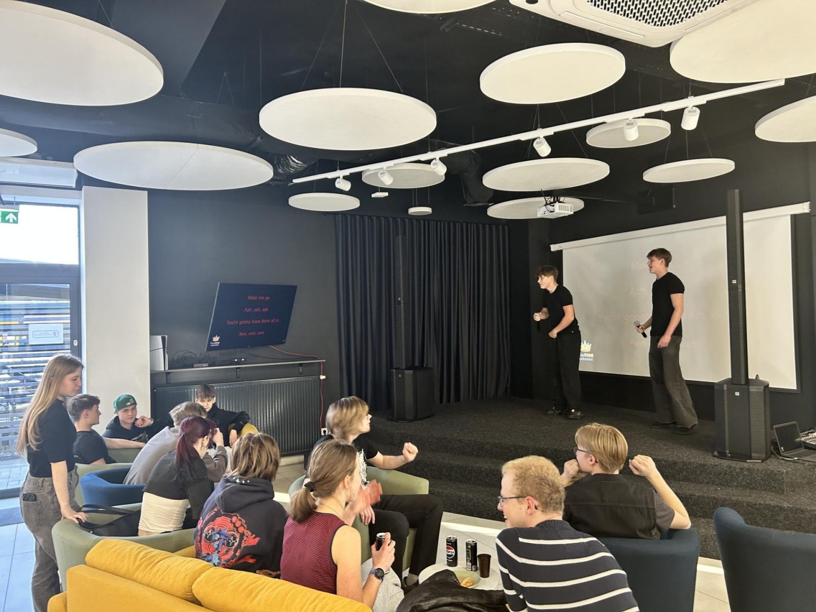 Zdjęcie w galerii na portalu naszraciborz.pl: Nowy miesiąc, nowe pasje – wybierz klub biblioteczny dla siebie! wiadomości z regionu