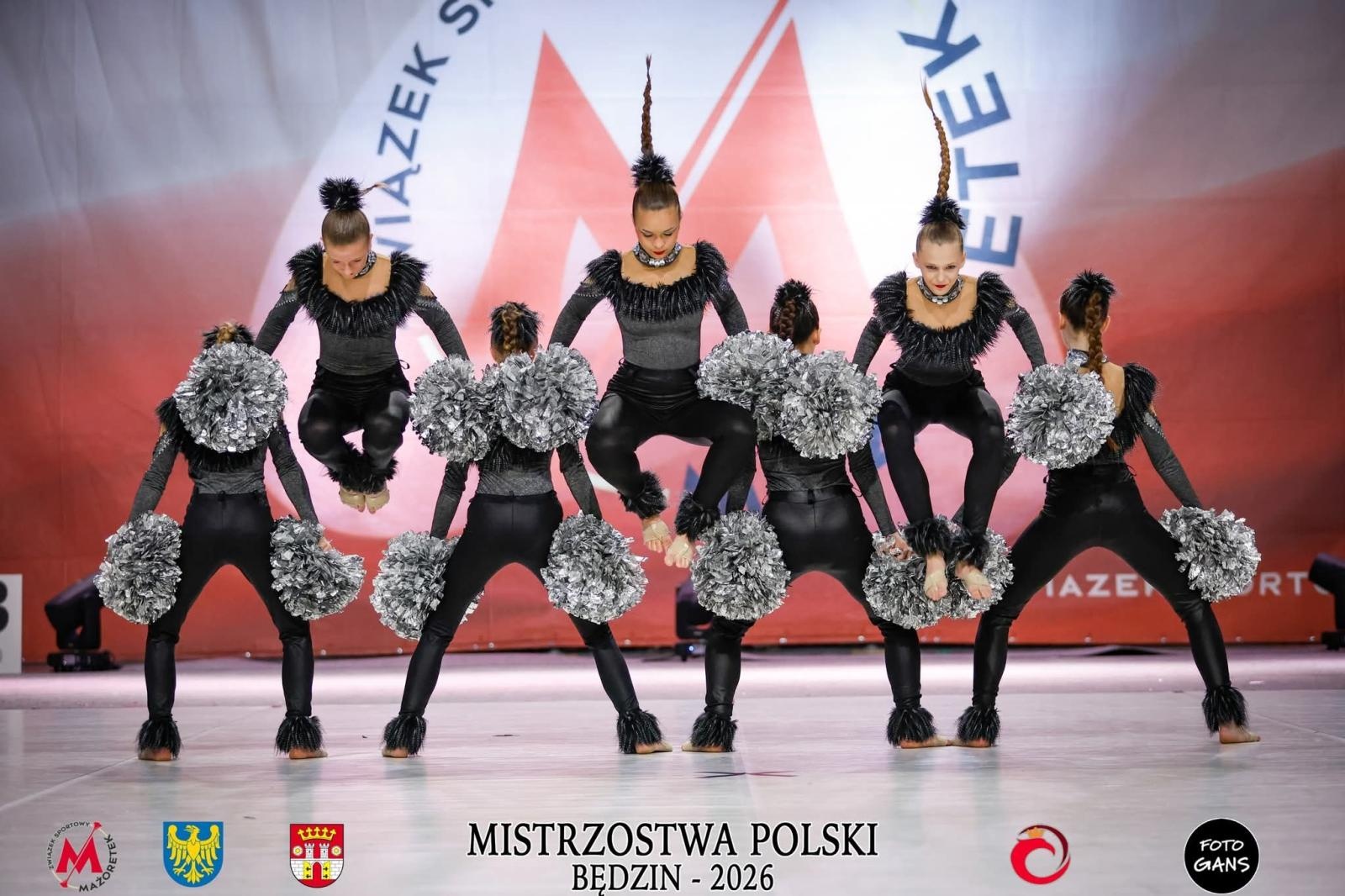 Zdjęcie w galerii na portalu naszraciborz.pl: Zwycięstwo mażoretek ZARA na Mistrzostwach Polski nominacją do Mistrzostw Europy wiadomości z regionu