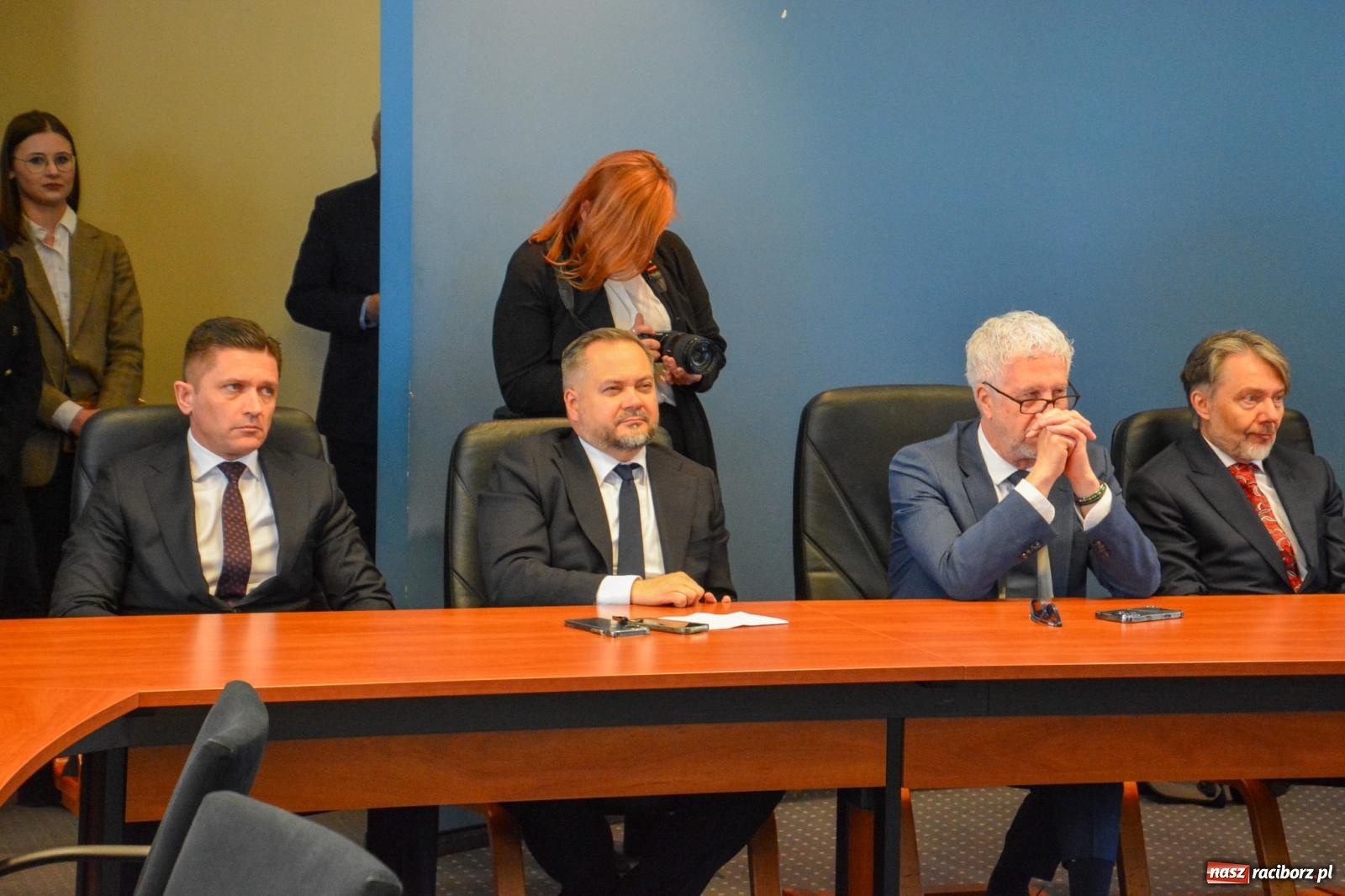 Zdjęcie w galerii na portalu naszraciborz.pl: Historyczny zwrot w Raciborzu: dawne Rafako staje się bastionem obronnym RP [FOTO i WIDEO] wiadomości z regionu