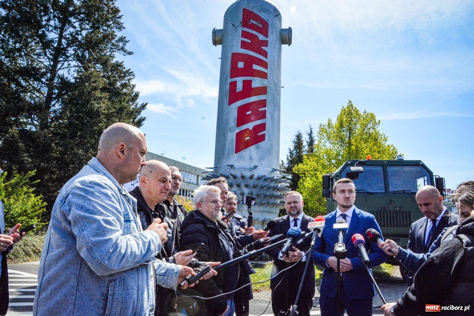 Zdjęcie w galerii na portalu naszraciborz.pl: Historyczny zwrot w Raciborzu: dawne Rafako staje się bastionem obronnym RP [FOTO i WIDEO] wiadomości z regionu