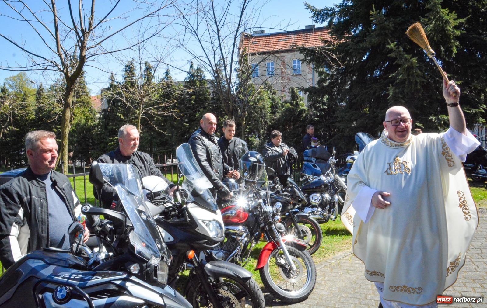 Zdjęcie w galerii na portalu naszraciborz.pl: Rozpoczęcie sezonu motocyklowego w Raciborzu [FOTO i WIDEO] wiadomości z regionu