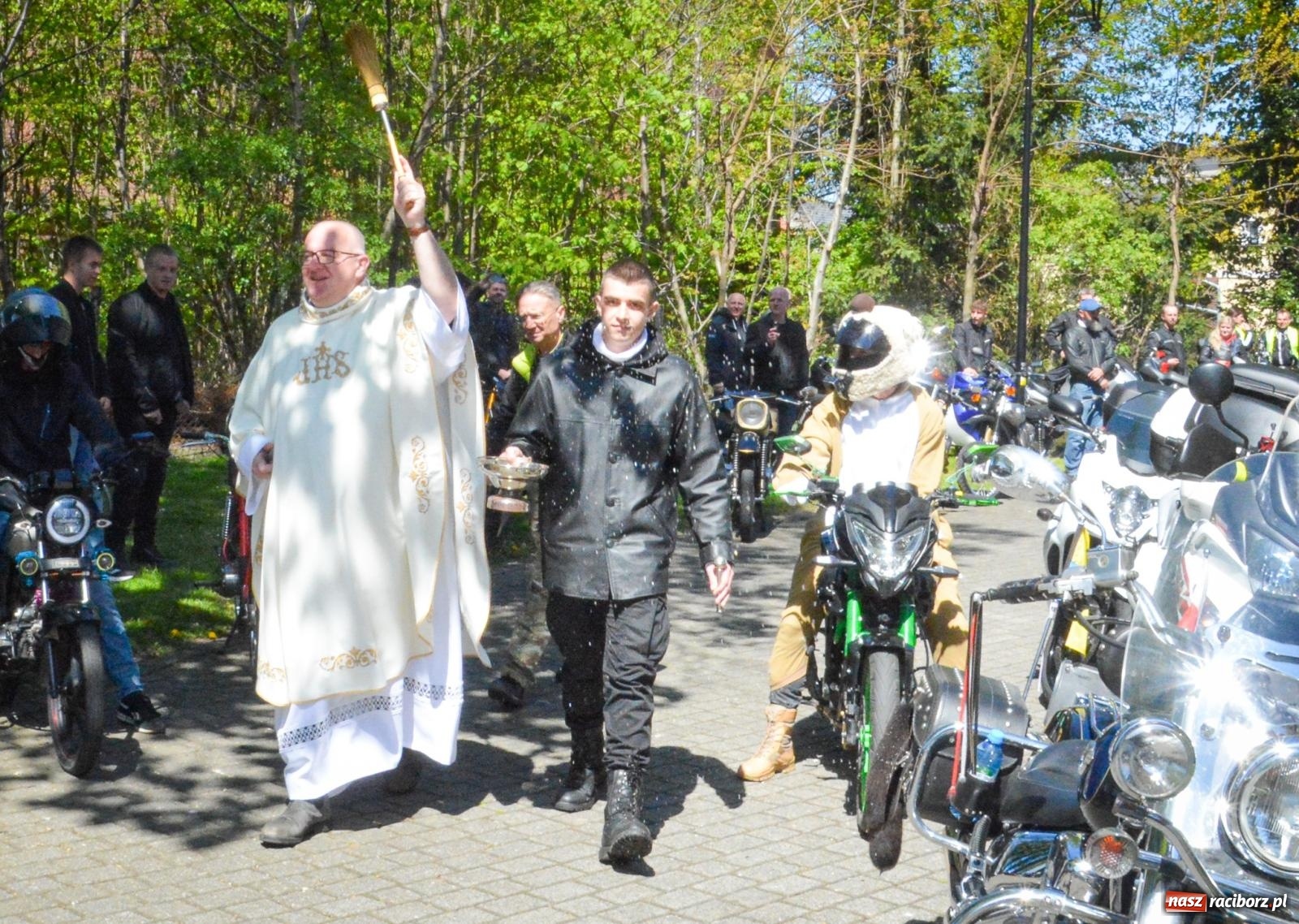 Zdjęcie w galerii na portalu naszraciborz.pl: Rozpoczęcie sezonu motocyklowego w Raciborzu [FOTO i WIDEO] wiadomości z regionu