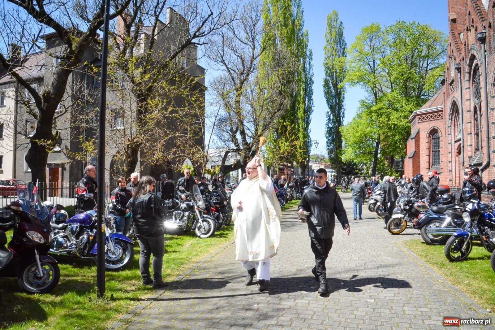 Zdjęcie w galerii na portalu naszraciborz.pl: Rozpoczęcie sezonu motocyklowego w Raciborzu [FOTO i WIDEO] wiadomości z regionu