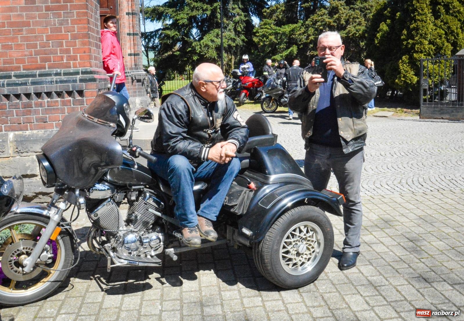 Zdjęcie w galerii na portalu naszraciborz.pl: Rozpoczęcie sezonu motocyklowego w Raciborzu [FOTO i WIDEO] wiadomości z regionu