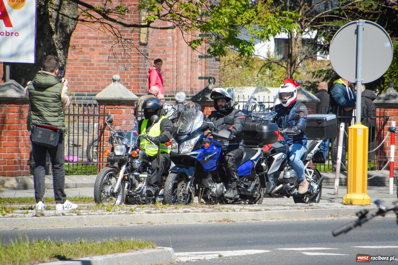 Zdjęcie w galerii na portalu naszraciborz.pl: Rozpoczęcie sezonu motocyklowego w Raciborzu [FOTO i WIDEO] wiadomości z regionu