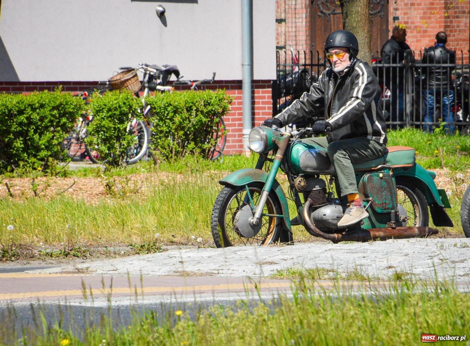 Zdjęcie w galerii na portalu naszraciborz.pl: Rozpoczęcie sezonu motocyklowego w Raciborzu [FOTO i WIDEO] wiadomości z regionu