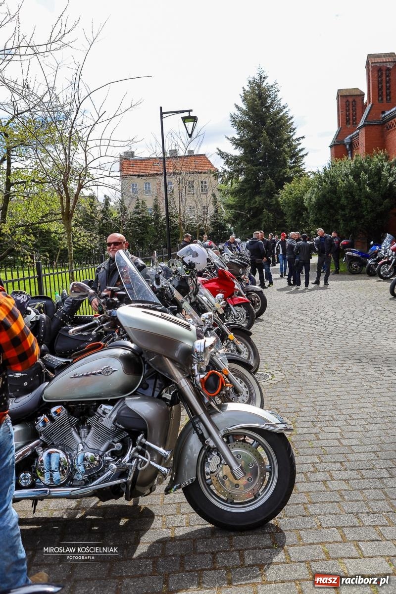 Zdjęcie w galerii na portalu naszraciborz.pl: Rozpoczęcie sezonu motocyklowego w Raciborzu [FOTO i WIDEO] wiadomości z regionu