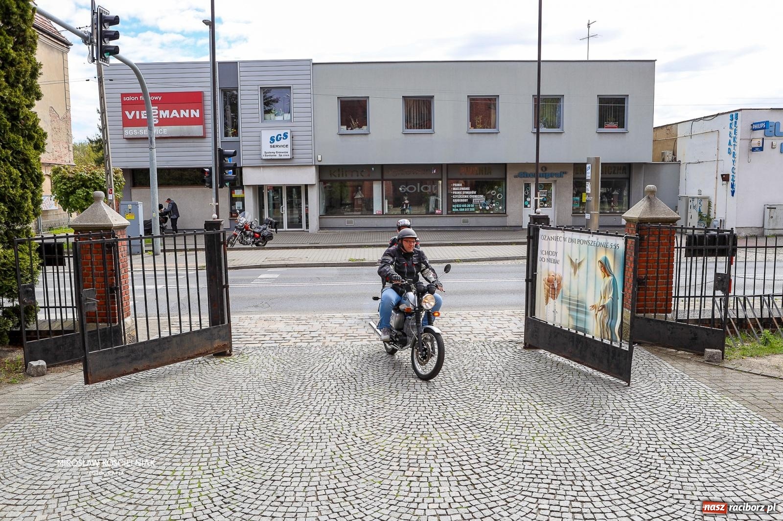 Zdjęcie w galerii na portalu naszraciborz.pl: Rozpoczęcie sezonu motocyklowego w Raciborzu [FOTO i WIDEO] wiadomości z regionu