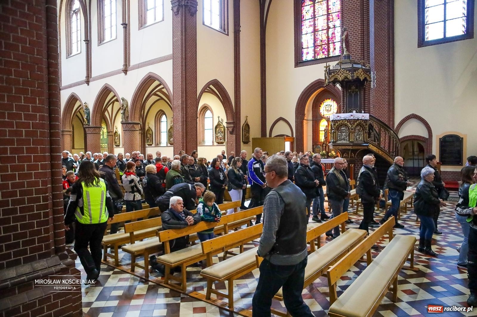 Zdjęcie w galerii na portalu naszraciborz.pl: Rozpoczęcie sezonu motocyklowego w Raciborzu [FOTO i WIDEO] wiadomości z regionu