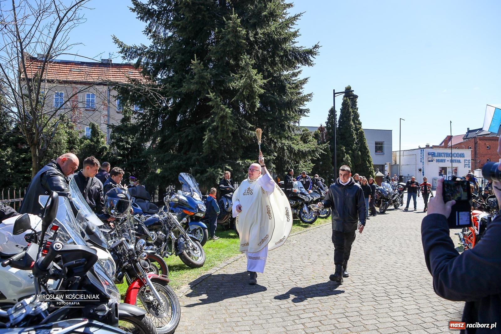 Zdjęcie w galerii na portalu naszraciborz.pl: Rozpoczęcie sezonu motocyklowego w Raciborzu [FOTO i WIDEO] wiadomości z regionu