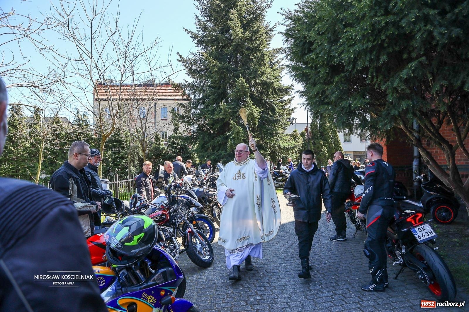Zdjęcie w galerii na portalu naszraciborz.pl: Rozpoczęcie sezonu motocyklowego w Raciborzu [FOTO i WIDEO] wiadomości z regionu