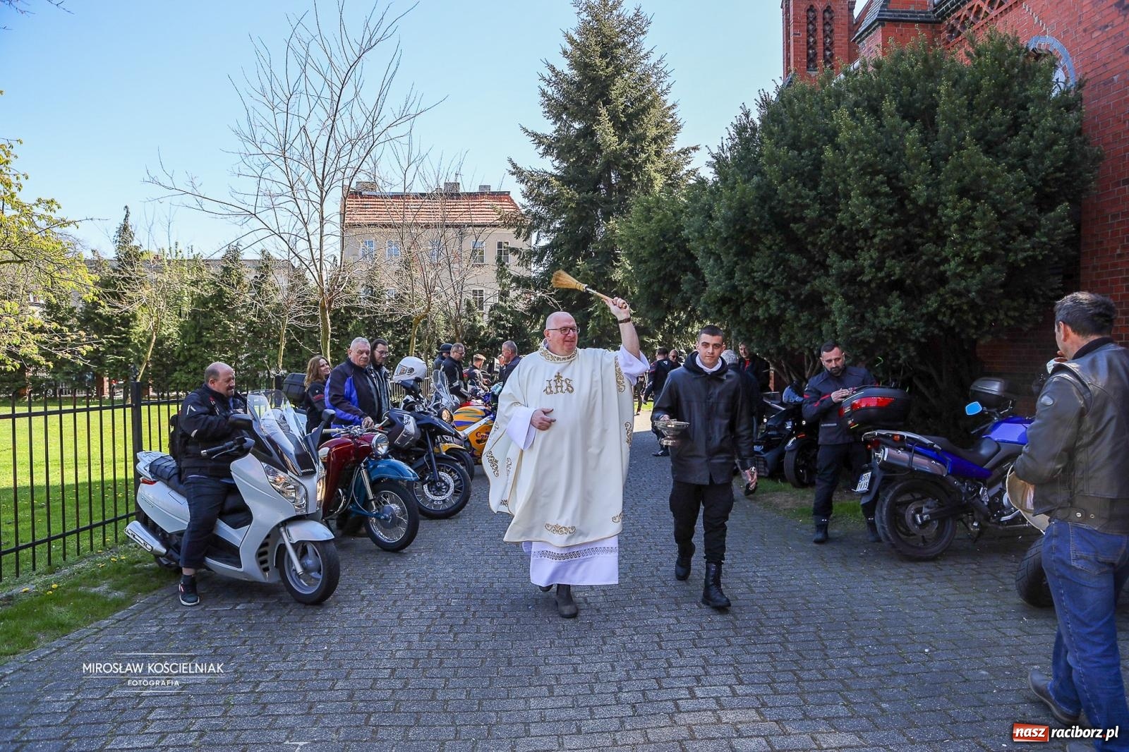 Zdjęcie w galerii na portalu naszraciborz.pl: Rozpoczęcie sezonu motocyklowego w Raciborzu [FOTO i WIDEO] wiadomości z regionu