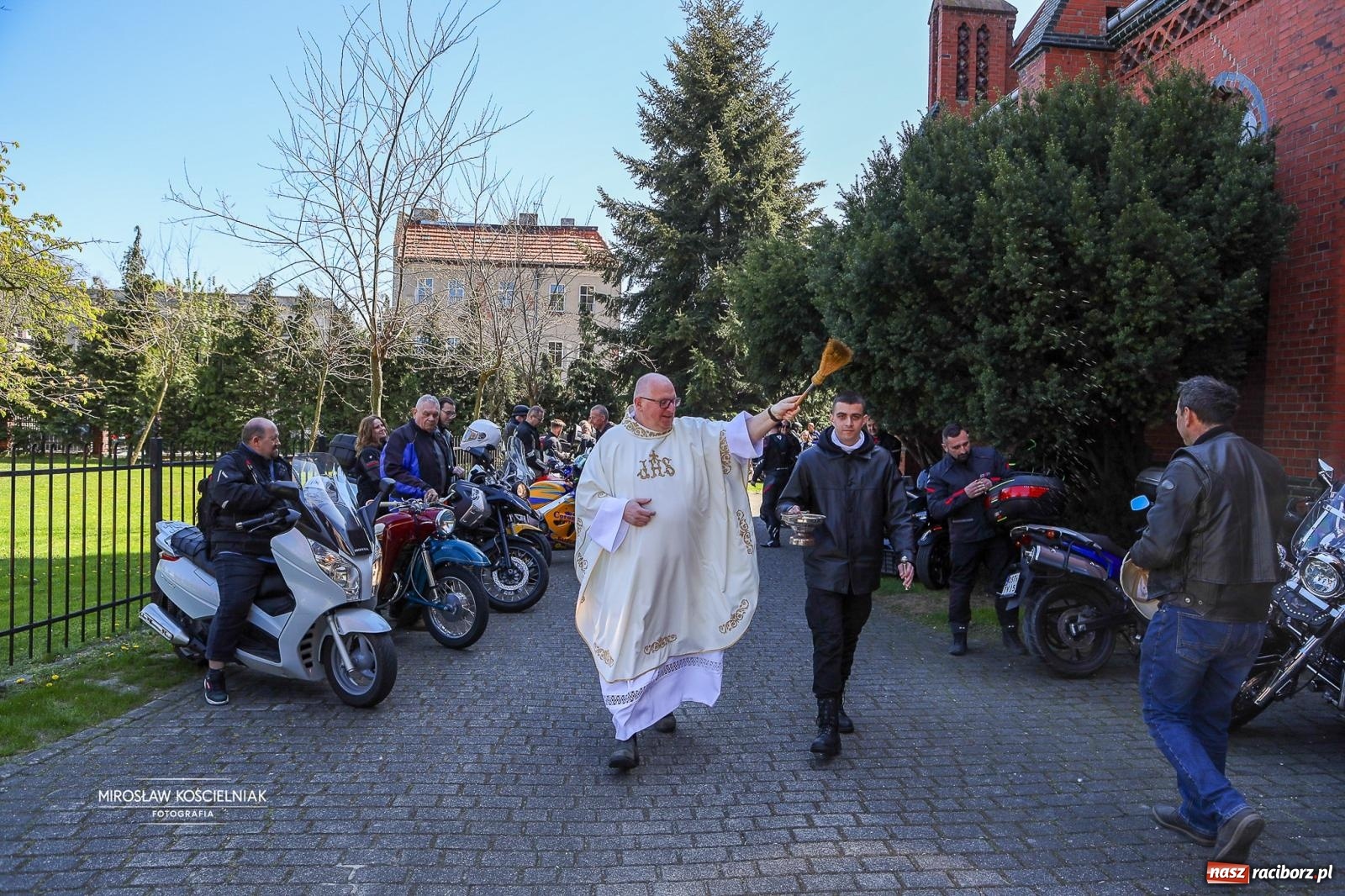 Zdjęcie w galerii na portalu naszraciborz.pl: Rozpoczęcie sezonu motocyklowego w Raciborzu [FOTO i WIDEO] wiadomości z regionu