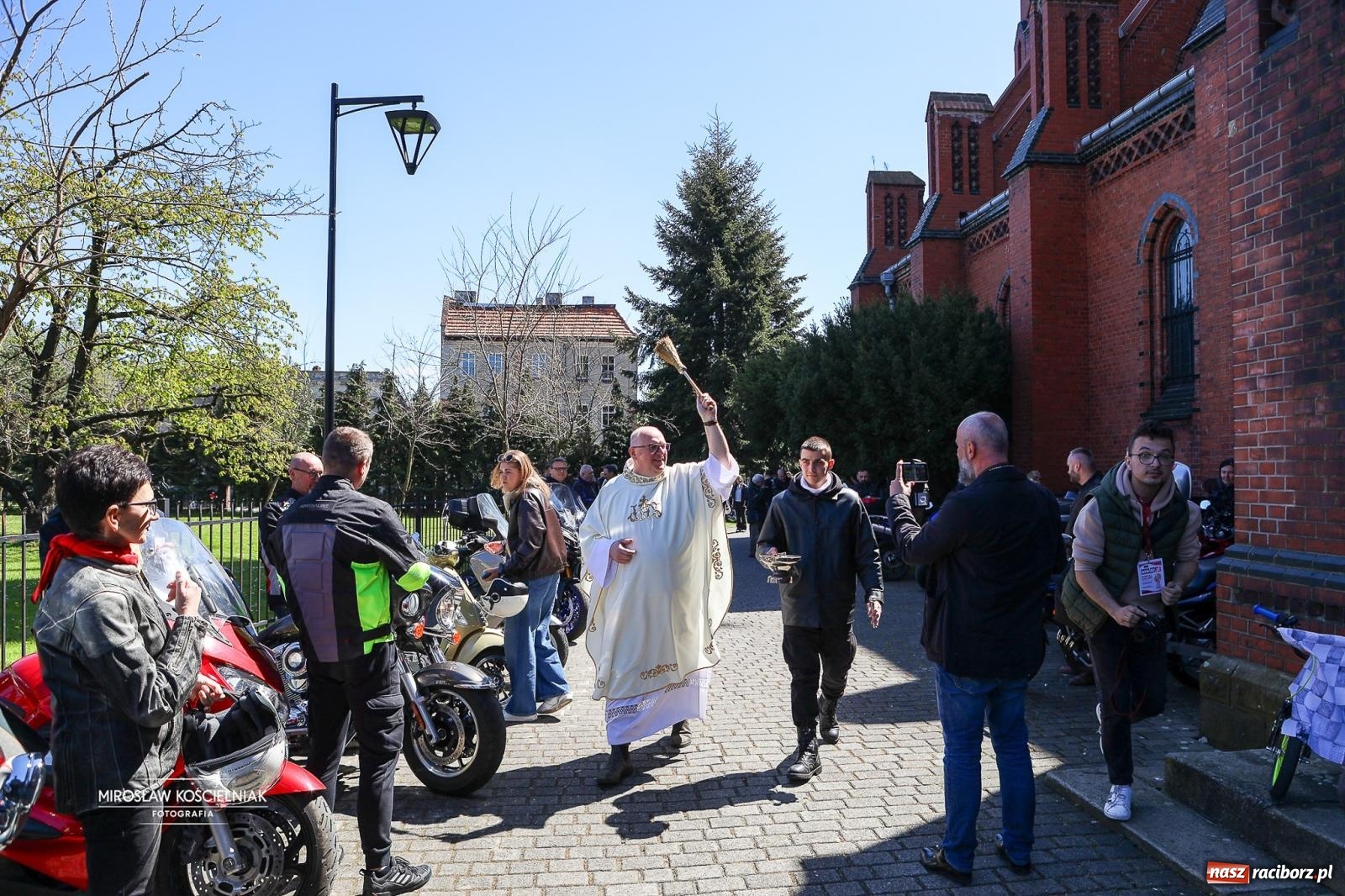 Zdjęcie w galerii na portalu naszraciborz.pl: Rozpoczęcie sezonu motocyklowego w Raciborzu [FOTO i WIDEO] wiadomości z regionu