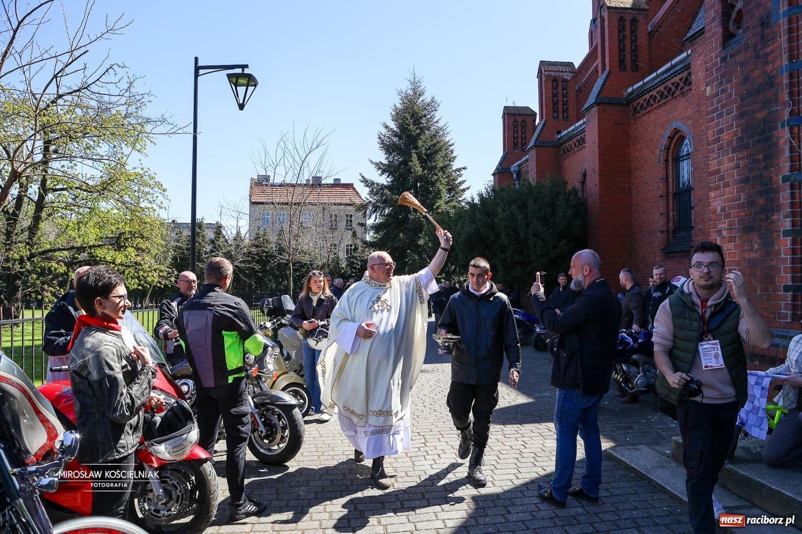 Zdjęcie w galerii na portalu naszraciborz.pl: Rozpoczęcie sezonu motocyklowego w Raciborzu [FOTO i WIDEO] wiadomości z regionu