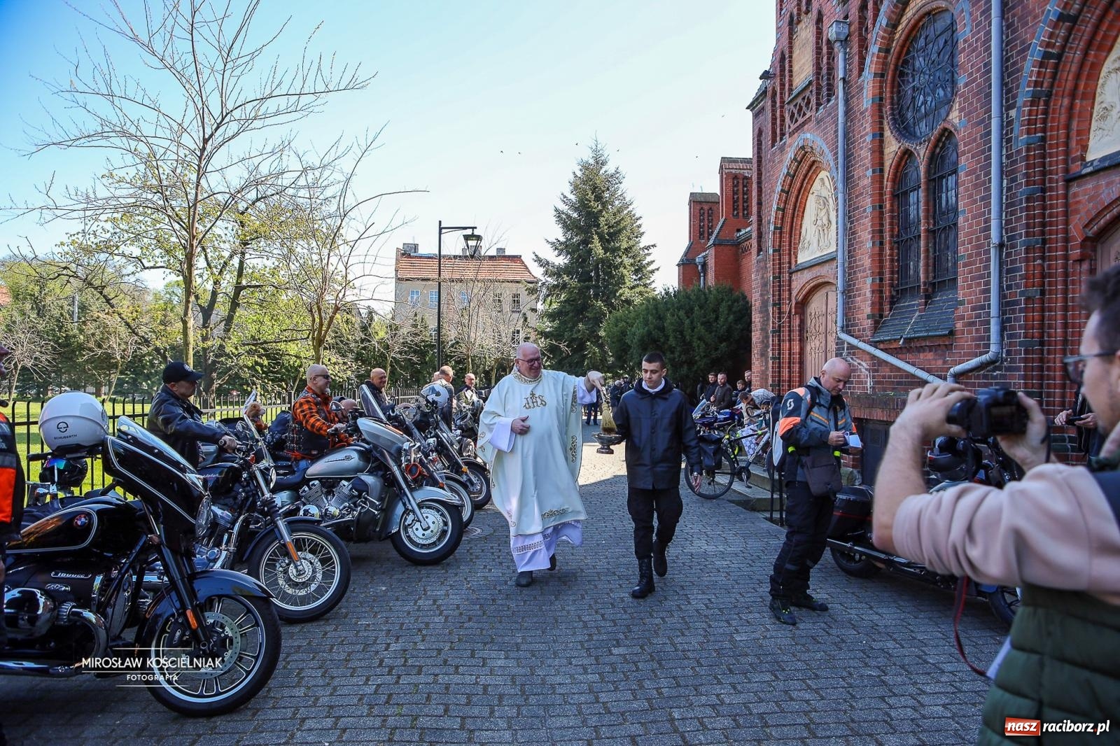 Zdjęcie w galerii na portalu naszraciborz.pl: Rozpoczęcie sezonu motocyklowego w Raciborzu [FOTO i WIDEO] wiadomości z regionu