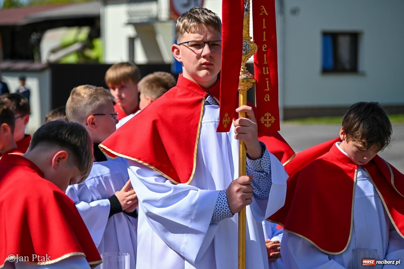 Zdjęcie w galerii na portalu naszraciborz.pl: Diecezjalne Święto Rodziny i XIII Jarmark Cysterski w Jemielnicy [FOTO] wiadomości z regionu