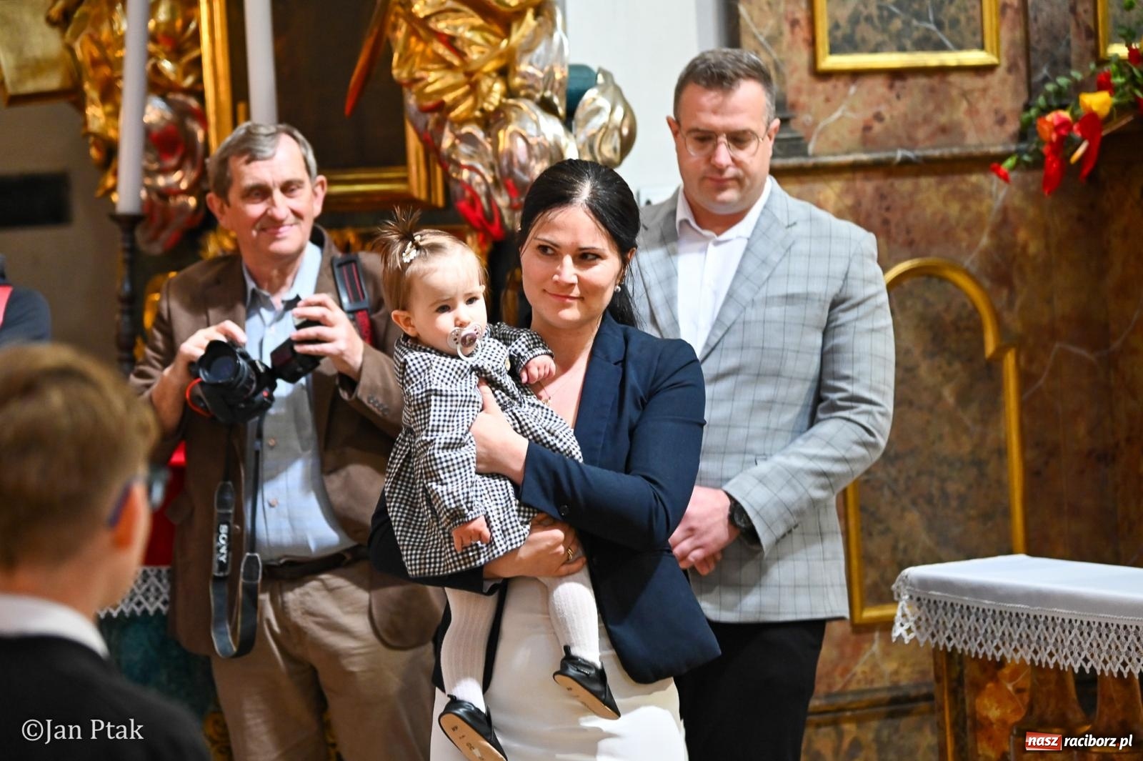 Zdjęcie w galerii na portalu naszraciborz.pl: Diecezjalne Święto Rodziny i XIII Jarmark Cysterski w Jemielnicy [FOTO] wiadomości z regionu