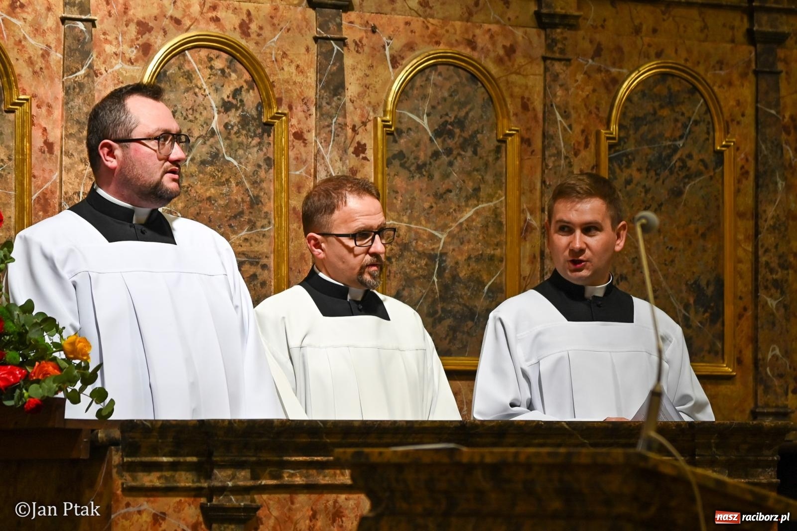 Zdjęcie w galerii na portalu naszraciborz.pl: Diecezjalne Święto Rodziny i XIII Jarmark Cysterski w Jemielnicy [FOTO] wiadomości z regionu