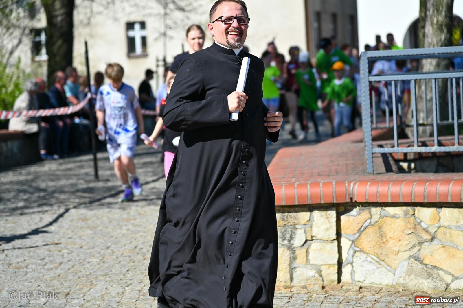 Zdjęcie w galerii na portalu naszraciborz.pl: Diecezjalne Święto Rodziny i XIII Jarmark Cysterski w Jemielnicy [FOTO] wiadomości z regionu