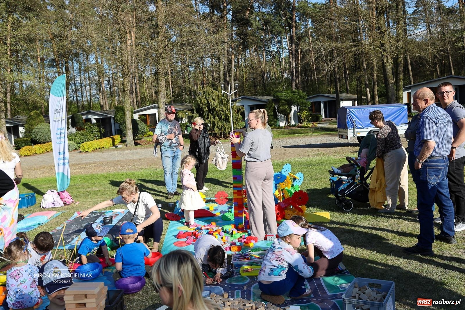 Zdjęcie w galerii na portalu naszraciborz.pl: Majówka Pokoleń w Szymocicach. Pierwszy dzień za nami, drugi przed uczestnikami [FOTO i WIDEO] wiadomości z regionu