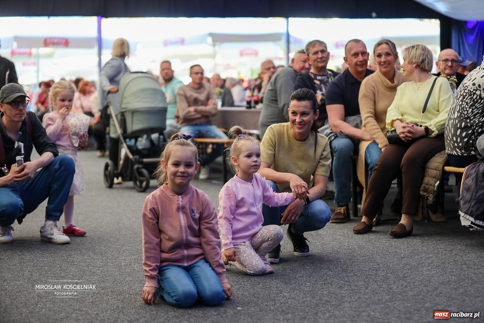Zdjęcie w galerii na portalu naszraciborz.pl: Majówka Pokoleń w Szymocicach. Pierwszy dzień za nami, drugi przed uczestnikami [FOTO i WIDEO] wiadomości z regionu